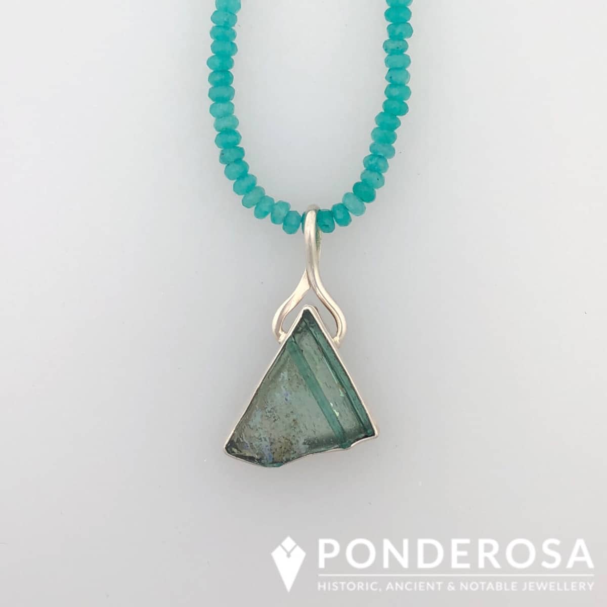 Roman Glass Necklace - Pattern Triangle