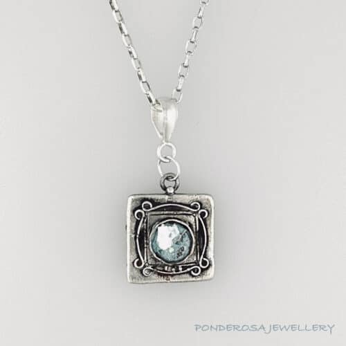 Roman Glass Necklace - Square