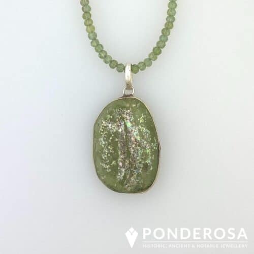 Green RG Roman Glass & Apatite