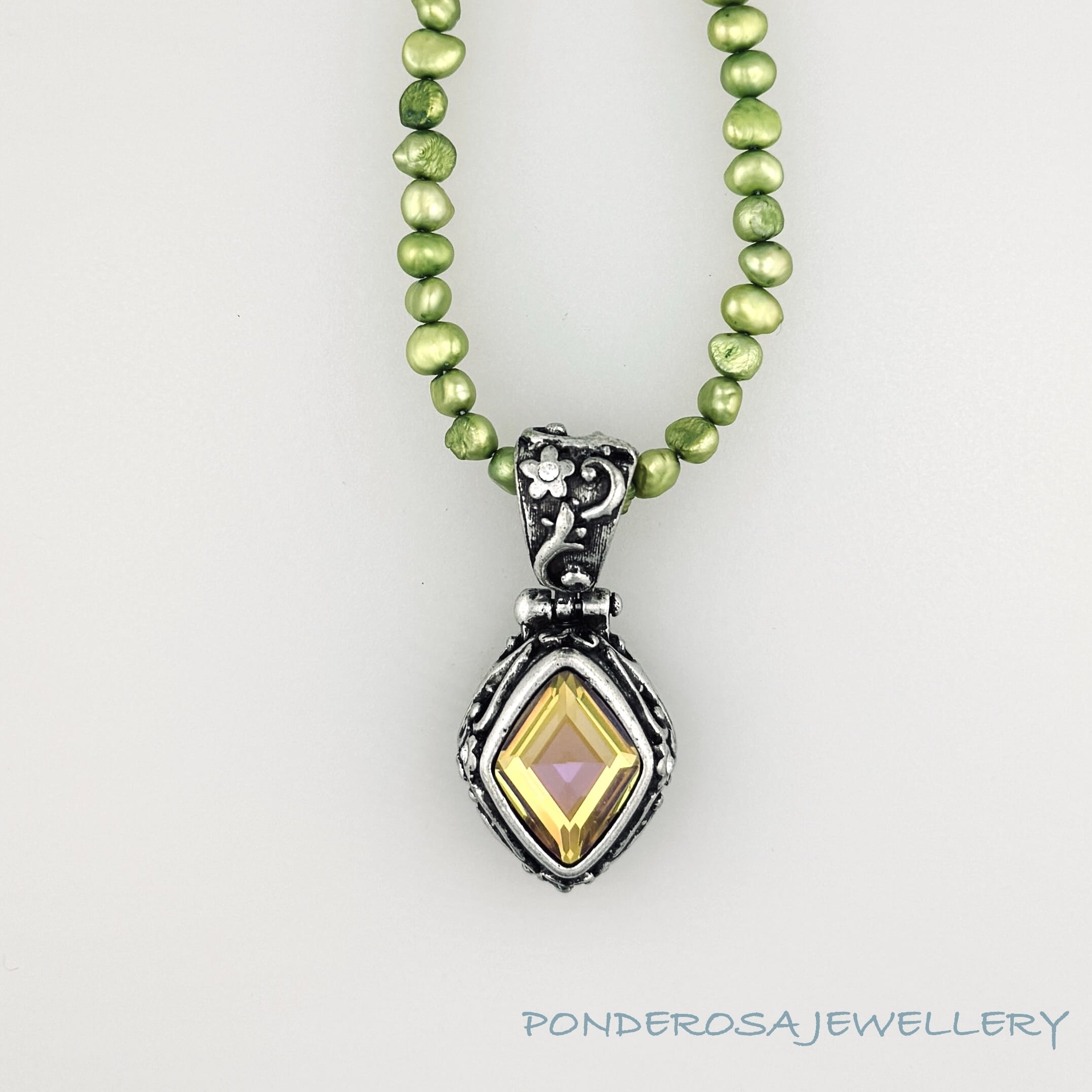 Green Pearl and Crystal Necklace