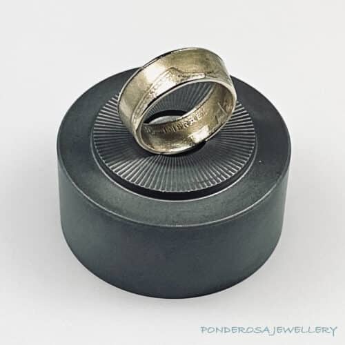 Coin Ring - Israel (1/2 New Shekel - 1985)