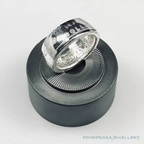 1939 Dollar Coin Ring - Canada Silver Dollar (1939)