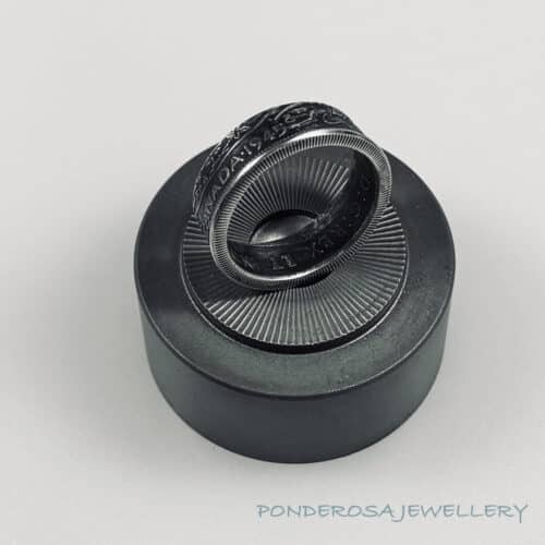 1945 CDN .50 Silver Coin Ring - Fifty Cent (Canada - 1945)