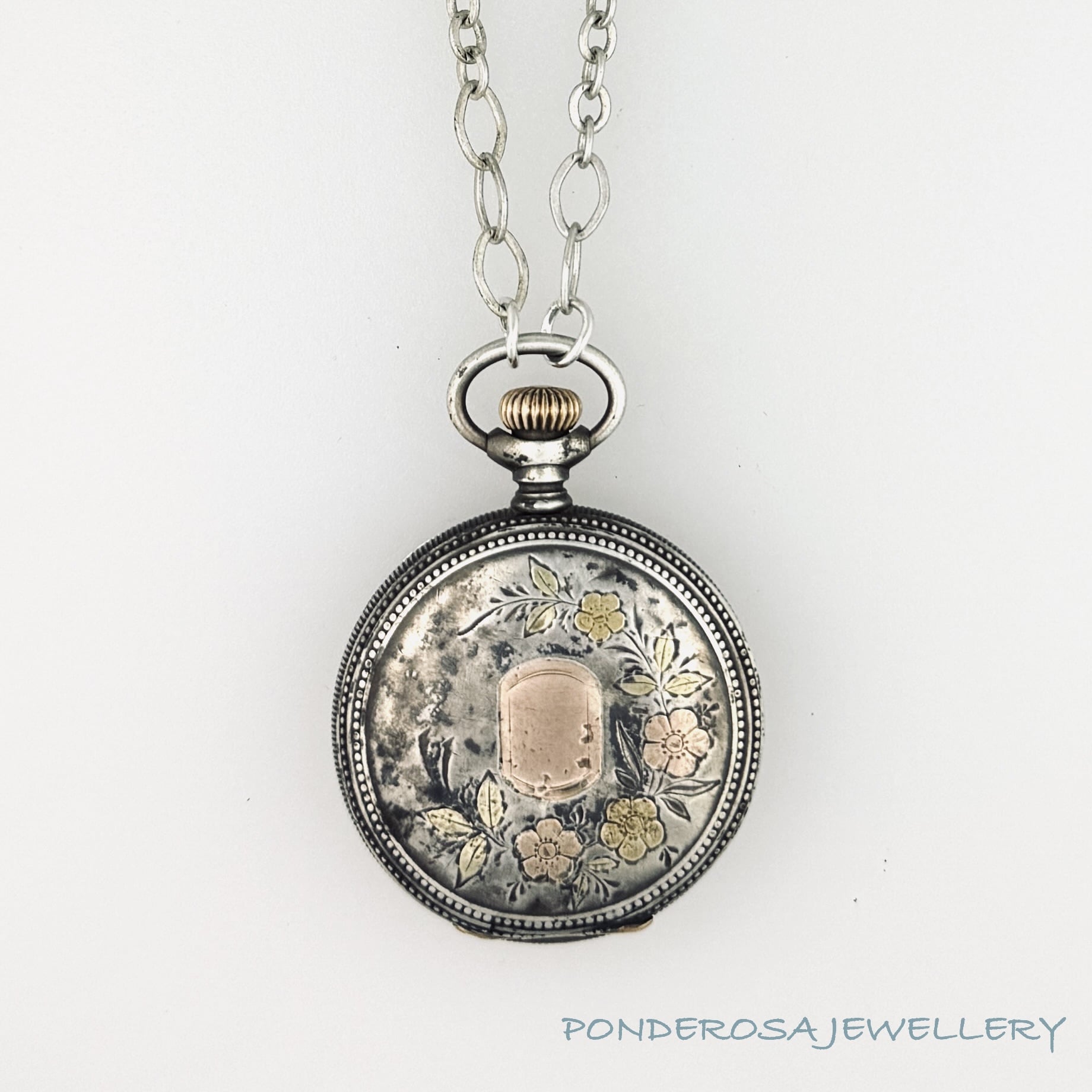 Vintage Ladies Pocket Watch - (Closed Face)